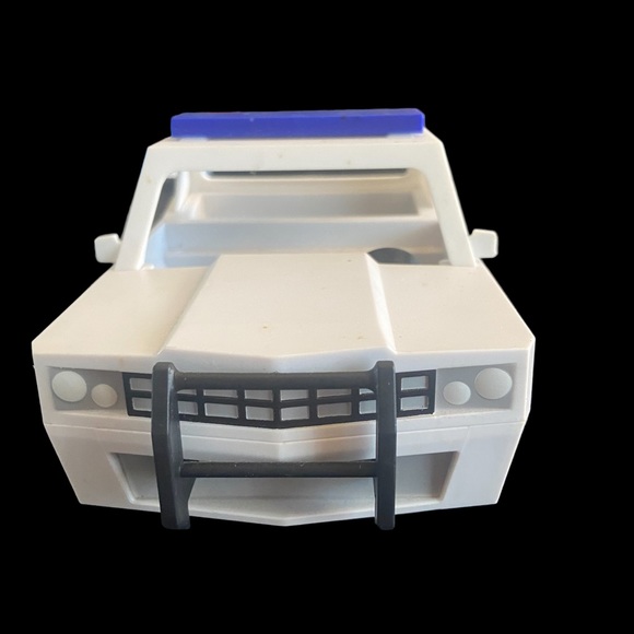 Roblox The Neighborhood of Robloxia Patrol Car - Picture 3 of 5